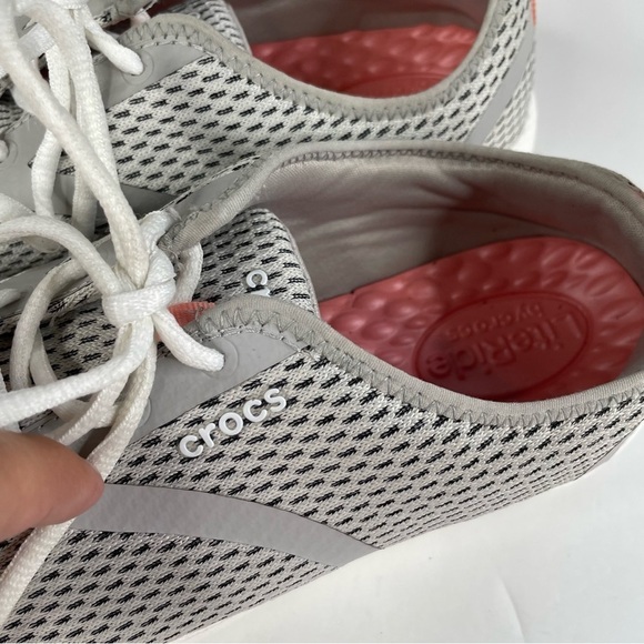Crocs Womens Mesh Lace Up Sneakers Size 9 - Picture 4 of 8